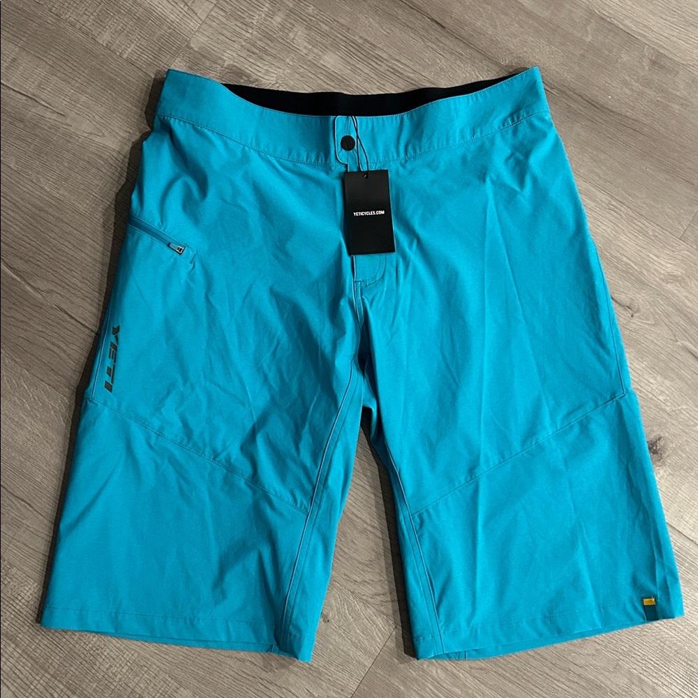 YETI | XC/TRAIL.
BREATHABLE. MINIMALIST